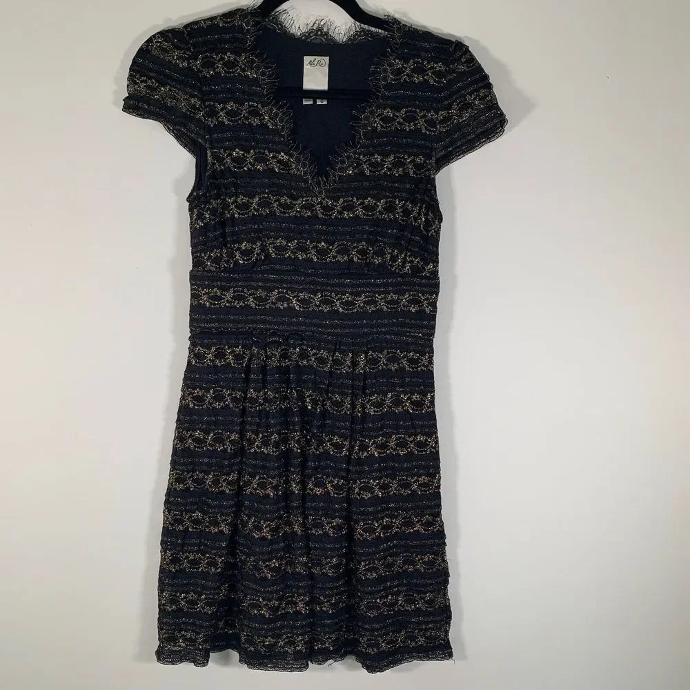 Ali Ra Dress Women’s 0 Black Metallic Gold Cap sleeves Fit + Flare